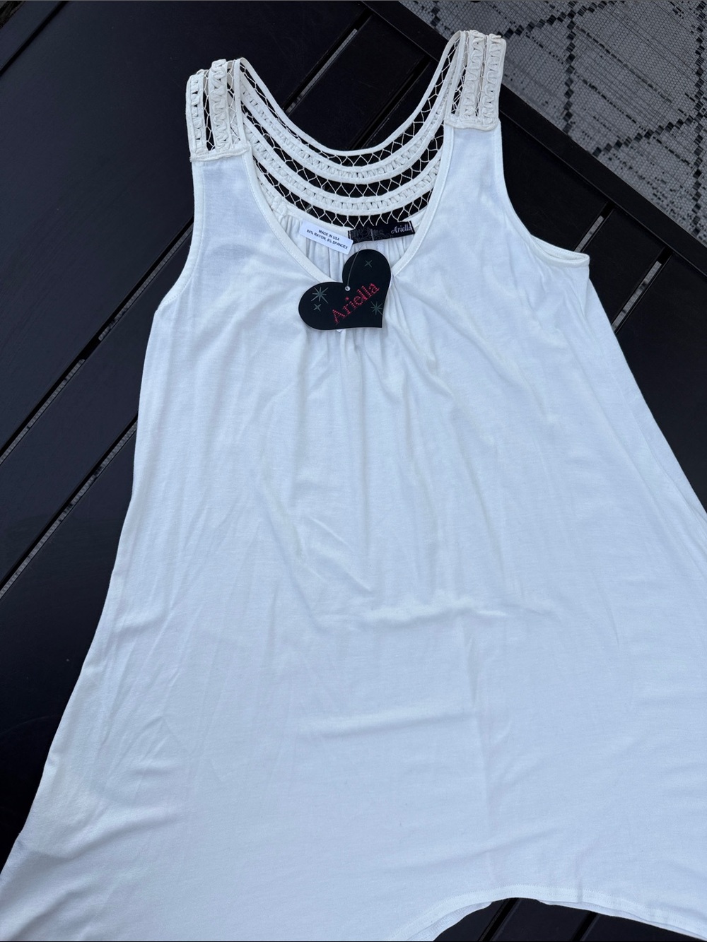 Ariella Women's White Crochet-Trim boho peasant tank NWT Small